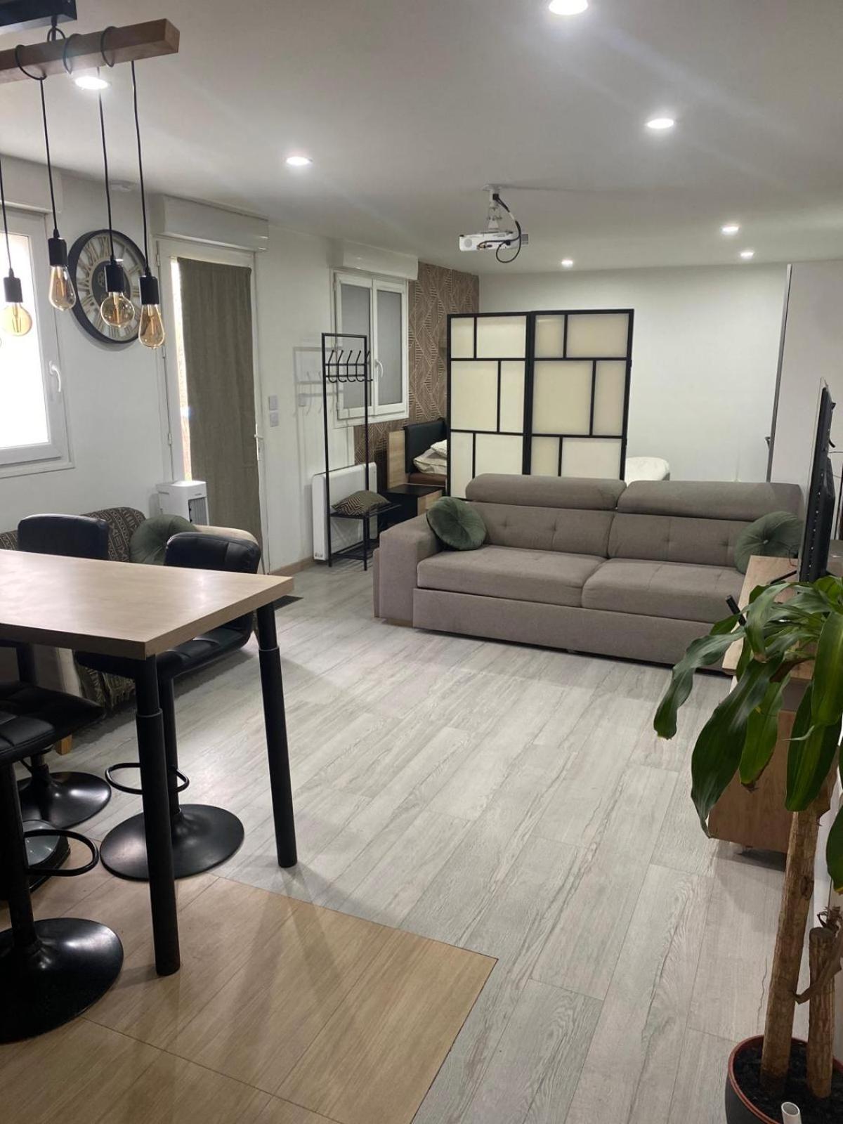 Atelier Chaleureux 40M2 - Proche Cdg Parc Des Expo Daire Tremblay-en-France Dış mekan fotoğraf